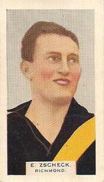 1933 Hoadley's Victorian Footballers #6 Eric Zschech Front